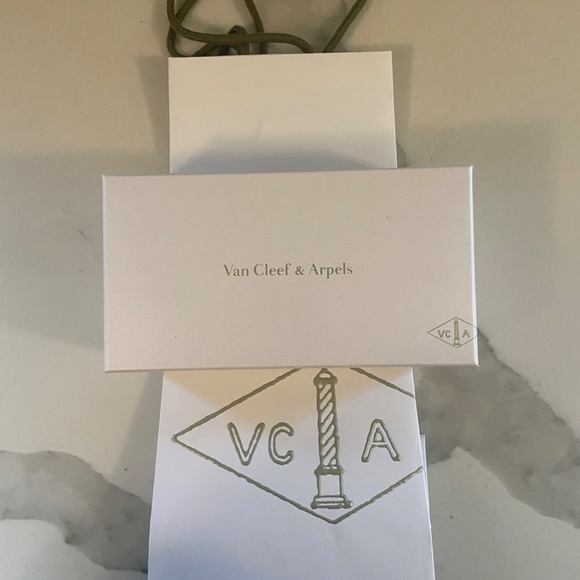 Van Cleef & Arpels Bracelet - Picture 3 of 7